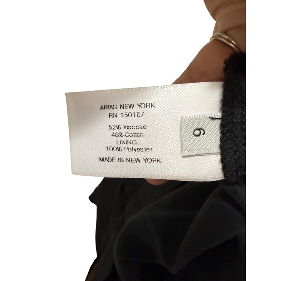 ARIAS NY Black Cargo Pants Women's 6 Viscose Made in USA Satin Straight Trousers - Picture 8 of 9